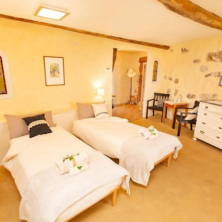 B&B Balcone Del Biellese Pettinengo Luaran gambar